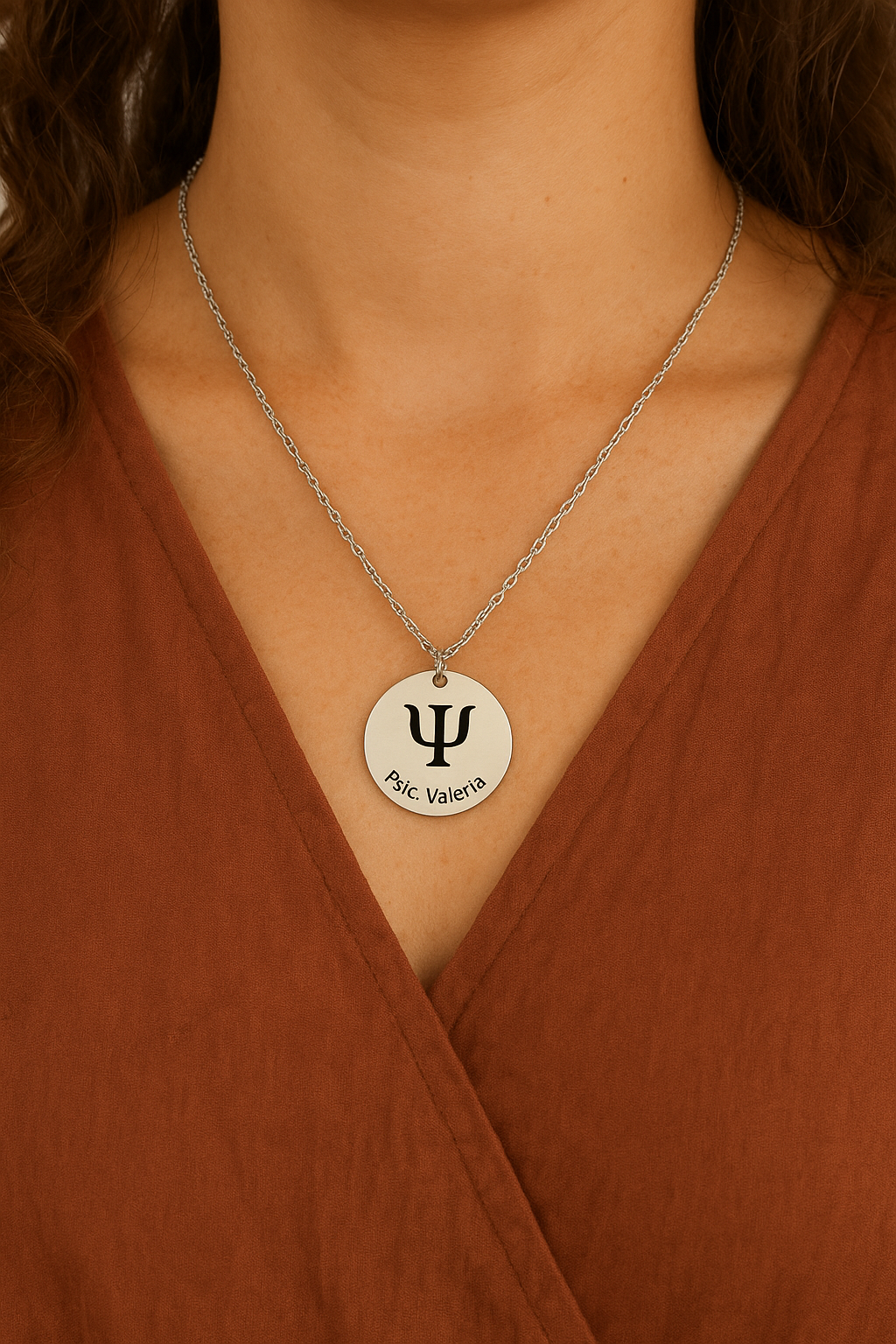 Collar Personalizado con Nombre – Llévalo Siempre Contigo 💖